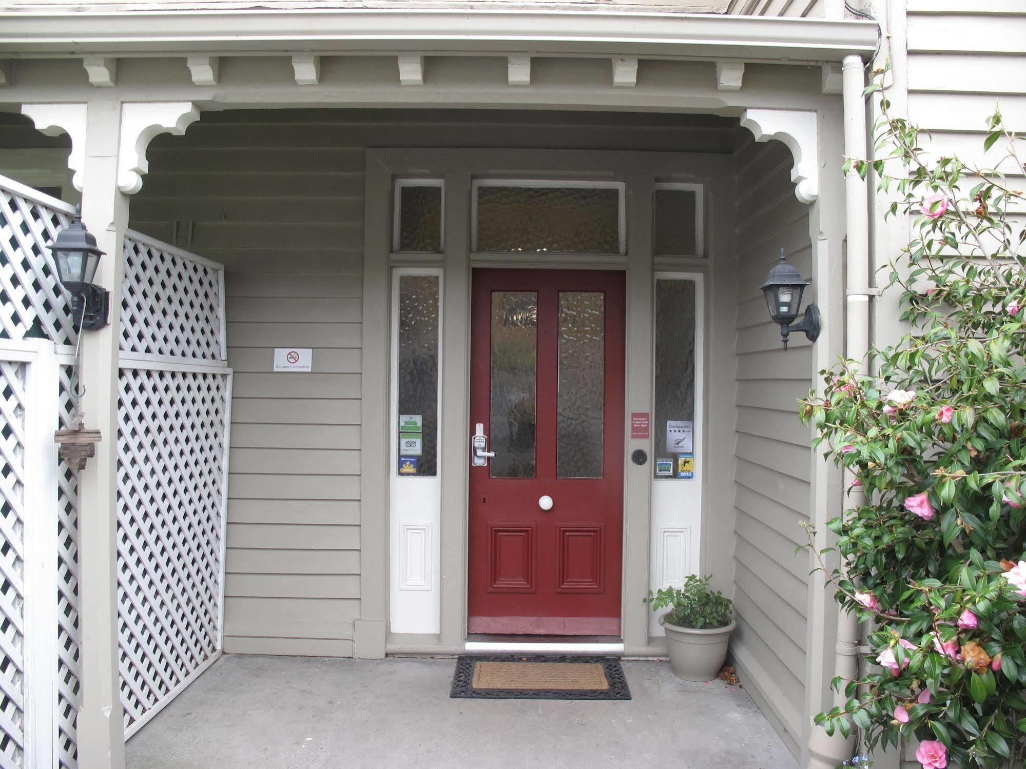 Dorset House Backpackers Hostel Christchurch Bagian luar foto