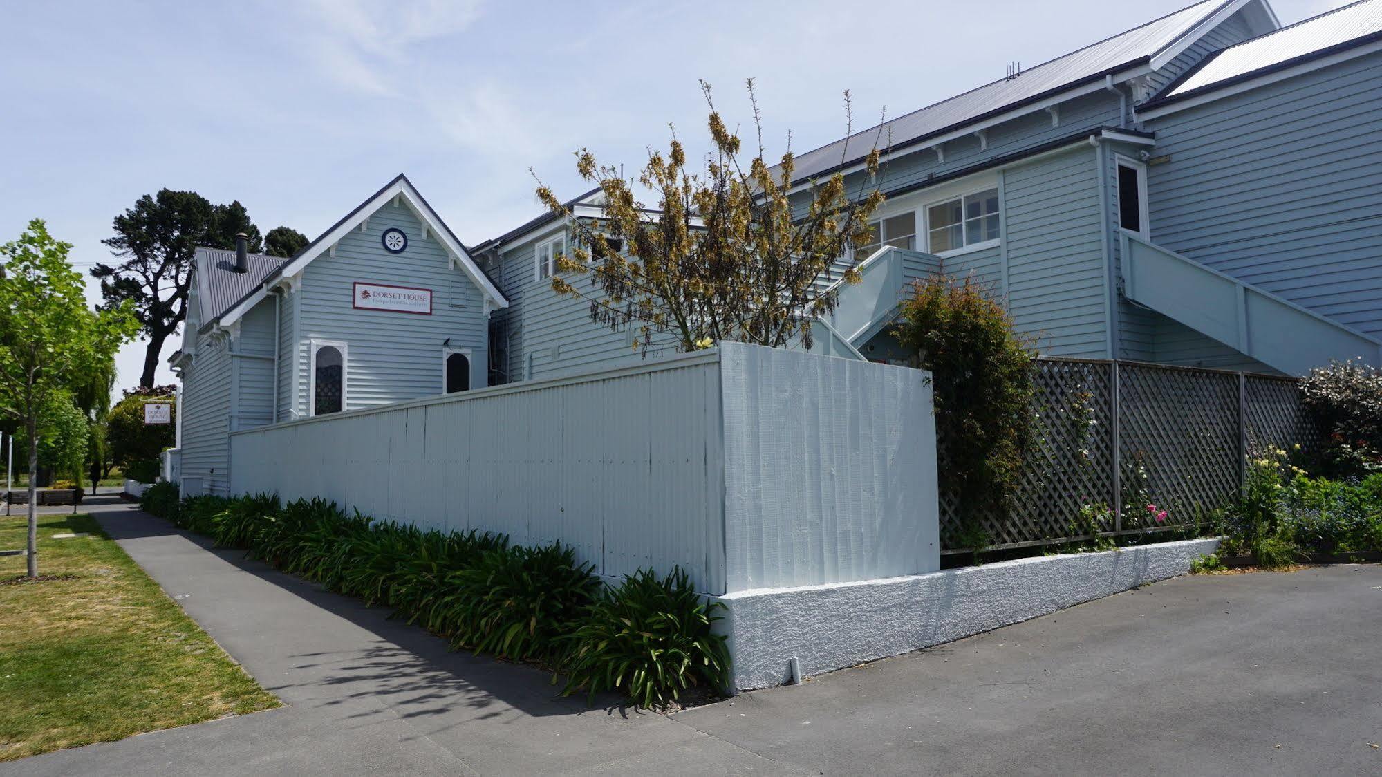 Dorset House Backpackers Hostel Christchurch Bagian luar foto