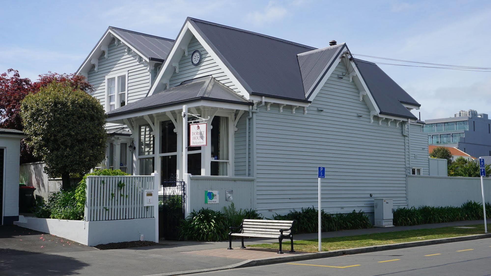 Dorset House Backpackers Hostel Christchurch Bagian luar foto