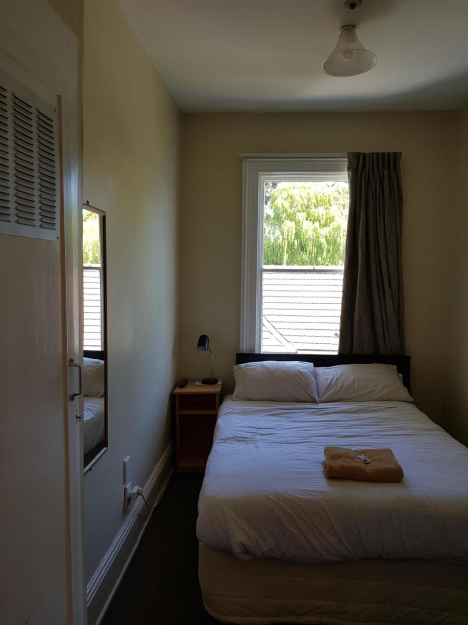 Dorset House Backpackers Hostel Christchurch Bagian luar foto