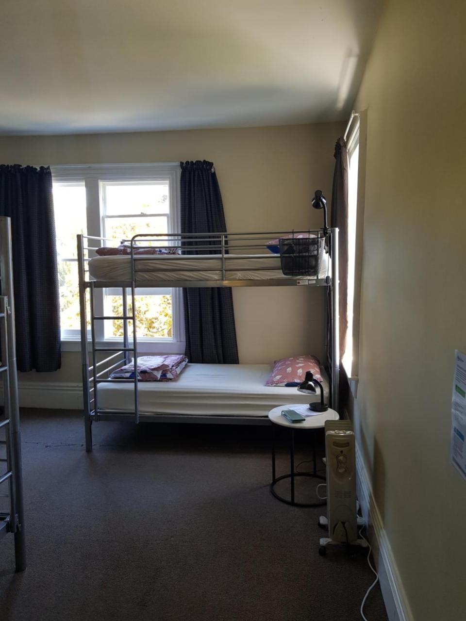Dorset House Backpackers Hostel Christchurch Bagian luar foto